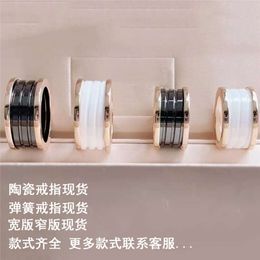 Desginer Bvlgary v Gold Plated Mi Jinbao Family Little Red Charity Black and White Ceramic Ring Classic Narrow and Wide Version for Men and Women's Ring Love