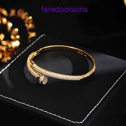 Luxury Designer Bracelet Carter Charm Bracelets High version genuine gold Colour preservation full sky star nail bracelet of diamonds Have Gift Box