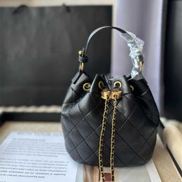 Quality Luxurys High Designer Chains Bucket Bag Vintage Shoulder Woman Handbags Crossbody Handbag Genuine Leather Adjustment