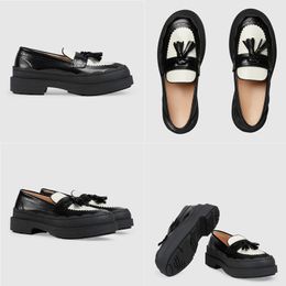 Designer Women Dress Shoes Leather Shoes Princess Shoes Work Leather Double Letter Groove Loafers