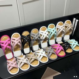 Chanells Color 8 Luxury Slippers Designer Men Woman Size 35-40 Channel Thick Shape Bottom Flat Slides Pillow Comfort Lady Sandals Bubble Shoes