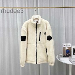 the Face Jacket Designer Men Women Winter Tech Fleece Fashion Warm Thick Lamb Outerwear Mens 542 A4KH