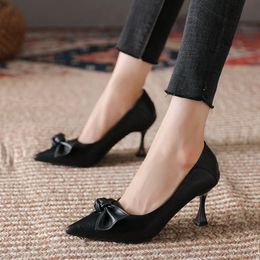 Stilito with Medium Heels Black Shoes for Woman Bow Womens Summer Footwear Fashion Spring Quick Delivery Chic Point Young 240110