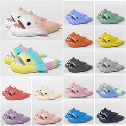 shark slippers Designer Sandals For Men Women 2024 Rubber Rubber Leather Slides Red Flat Slippers Green Striped Sandal Sliders Slipper Luxury Floral Shoes