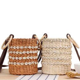 Shoulder Bags New natural shell bucket woven bag Japanese and Korean hand carry messenger dual-purpose str bag casual women's bagstylishhandbagsstore