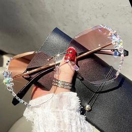 Sunglasses 2024 Fashion Brand Design Vintage Rimless Rhinestone Women Men Retro Cutting Lens Gradient Sun Glasses Female UV400