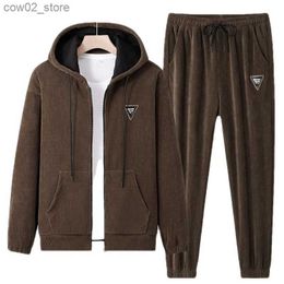 Men's Tracksuits 2023 Tracksuit Men Winter Warm Hoodies+Pants Two Piece Sets Hooded Fashion Lamb Cashmere Korean Joggers Set Loose Sweat Suit Q230110