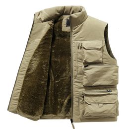 Men's Padded Vest Men Cargo Winter Thick Fleece Warm Sleeveless Jacket Solid Color Tactical Coat Pockets Work Waistcoat 240109