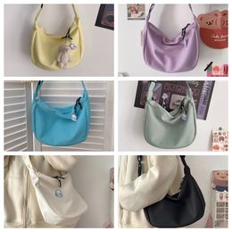 Solid Color Chest Bag For Women Large Capacity Travel Crossbody Female Half Moon Belt Bag Ladies Daily Street Fanny Packs 2023 FMT-4348