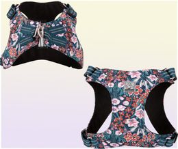 Truelove Pet Harness Floral Floral Doggy Harness Dog Vest Type Dog Walking Chain Small Medium Puppy Cat Printed Cotton TLH19127291223