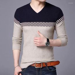 Men's Sweaters Clothing T Shirt Pullovers V Neck Knit Sweater Male Plaid Plus Size Tops Knitwears Winter 2024 Spring Autumn