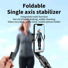 Selfie Monopods R5 Selfie Stick Portable Handheld Stabilizer Phone Bluetooth Shutter Extendable Mini Tripod Foldable Monopod for Travel Live YQ240110