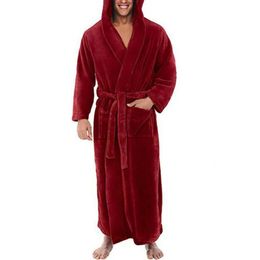 Men Soft Coral Fleece Solid Color Pockets Long Bath Robe Home Gown Sleepwear Plus Size Loose And Comfortable Home Wear 240110