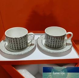 Quality Porcelain coffee cup and saucer bone Mug china mark mosaic design outline in gold tea cups and saucersset