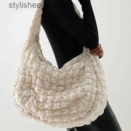 Shoulder Bags Casual Large Capacity Tote Shoulder Bags Designer Ruched Handbag Luxury Nylon Quilted Padded Crossbody Bag Female Big Purse 2022stylisheendibags