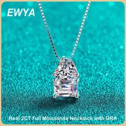 Stud EWYA D Colour 2cttw Heart Cut Moissanite Pendant Necklace for Women 925 Sterling Silver Emerald Cut Diamond Neck Chain Necklaces YQ240110