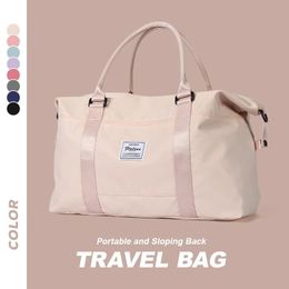 Travel Duffel Bag Sports Tote Gym Bag Shoulder Weekender Overnight Bags for Women with Trolley Sleeve Foldable Carry on Bag 240109