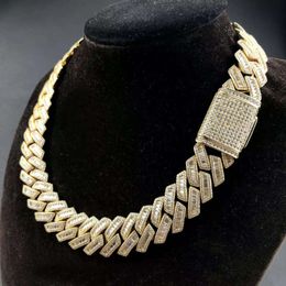 Best Quality Customised 20 Mm Cuban Link Moissanite Diamond Chain 925 Sterling Silver Yellow White Gold Diamond Chain