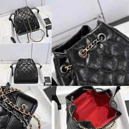 Womens 2024 Classic Schoolbag Hobo Backpack Style Men Lambskin New Crossbody Handbags Clutch Bag Quilted Shoulder Chain Travel Duffle Tote Basket Purse