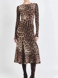 Casual Dresses Autumn And Winter Leopard Print Long Sleeve Fishtail Skirt Temperament High Waist Big Swing Dress Fashion Skirt.