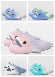 2024 Designers New Summer Mens Women Shark Soft Bottom Slippers Cute Cartoon Children's Shoes Tie Dyed Bull Haze Rainbow