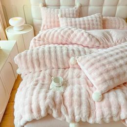 Tuscan Faux Fur Warm Fluffy Bedding Set for Winter Skin Friendly Warmth Plush Duvet Cover Set Queen Thickend Blanket Cover Sets 240111