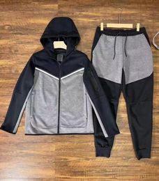 Trailtsuits Erkekler Kadın İki Parça Çift Gevşek Terzi Kapüşonlu Baskılı Mektup Polar Hoodies Gevşek Koşan Tasarımcı Sweatheruit Erkekler Jogging Suit Setleri