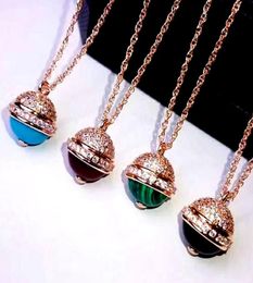 Rose Gold Tone Adjustable Long Chains Necklace Gorgeous Red Green Black Malachite Pendant Necklace for Women Brand Jewelry8081968