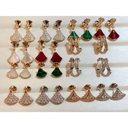 Desginer Bvlgary High Version v Gold Full Diamond Small Skirt Earrings Red Chalcedony Fan Shaped Earrings Light Luxury Diamond Inlaid White Shell Earrings 21156