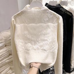 Women's Blouses Luxury Lace Embroidery Stitch Shirts And For Women Winter Long Sleeved Solid Bottoming Warm Top Blusas Para Mujer