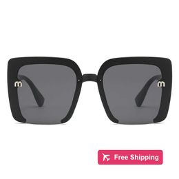 Designer Sunglasses Personalized Miao Family Sunglasses with Large Frame M Family Women's Polarized Mirrors Star Fashion Sunglasses Women's 75S9