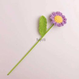 Other Arts and Crafts 1PC Knitted Daisy Flower Crochet Flower Hand Woven Bouquet for Wedding Bride Party Decoration Homemade Festival New Year Gifts YQ240111