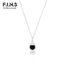 Necklaces F.I.N.S Minimalist S925 Sterling Silver Black and White Onyx Small Bead Ball Pendant Simple Necklace Collarbone Chain Fine Jewel