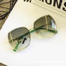 Sunglasses Oversized Rimless Women Summer Vintage Alloy Legs Classic Goggle Sun Glasses Female Feminino UV400