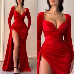 Red mermaid Prom Dress velvet v neck evening dresses elegant long sleeves split pleats backless Formal dresses for special occasions