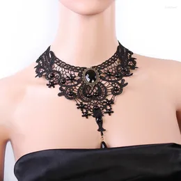 Pendant Necklaces Gothic Choker Lace Necklace For Women's Retro Personality Exaggerated Black Clavicle Chain Collar Jewellery