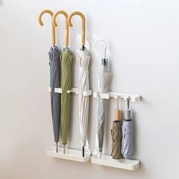 Wall Mounted Umbrella Stand Holder Indoor Entryway Draining Rack Plastic Organizer for Modern Decor 240110