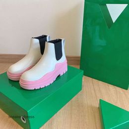 Soled Designer Couple Boot 10cm Botteega Large Venetas Green Boots Version 2024 Botega Thick Family Chimney b Tube New High 16cm 22cm L4gs