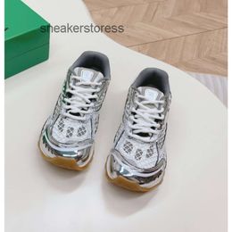 Orbit Sneaker Designer Shoes 2024 Women Mens Fashion Sneakers b New Style Casual Female Coloured Low Top Sports Running Botteega Silver Hbfv