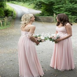 Pale Pink Chiffon Bridesmaid Dresses With Spaghetti Straps Simple Boho Beach Wedding Guest Dess Floor Length Backlesss Maid Of Honor Formal Party Dress 2024 Elegant