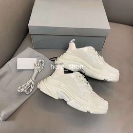 Triple S Beige Trainer Men Women Sneaker Chunky Shoes Thick Bottom Dad Shoe Casual Trainers Included Top Selling Outdoor Sneakers