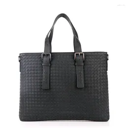 Briefcases 2024 Luxury Weave Cow Genuine Leather Business Men's Briefcase Male Shoulder Bag Men Messenger Laptop Computer Designer