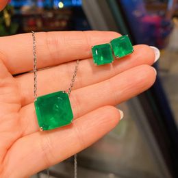 Sets 2023 Trendy Square High Carbon Stone Emerald Earrings Crystal Jewelry Set Women Wedding Party High Quality Pendant Necklace Gift