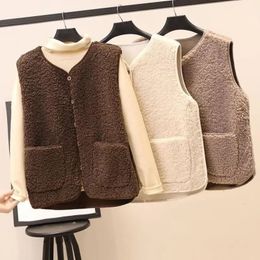 Vests Spring Autumn Women Button Waistcoat Lamb Hair Winter Thermal Warm Thick Fleece Sleeveless Jacket Ladies Coats 240111