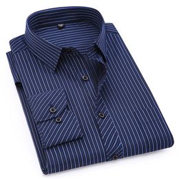 Plus Large Size 8XL 7XL 6XL 5XL 4XL Slim Fit Mens Business Casual Long Sleeved Shirt Classic Striped Male Social Dress Shirts 240110