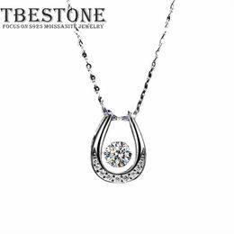 Pendants Tbestone Horseshoe Beating Heart Shape Hollow 0.5ct Moissanite S925 Sterling Silver Pendant Necklace Women's Jewellery