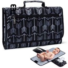 Portable Diaper Changing Pad Portable Baby Changing Pad with Pockets Waterproof Travel Diaper Changing Station Kit Baby Gifts 240111