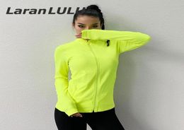 Womens Light Running Jacket Zipper sportswear Windbreaker Run Long Sleeve Sports Jacket Ladies Workout Sweater Bicycle Outdoor4906048