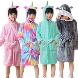 Fall Winter Kids Hooded Bathrobe Toddler Boys Bath Robes Hoodie Towel Green Shower Towel Teenage Girls Flannel Pijamas Clothes 240111