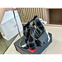 Mini Backpacks Woman Totes Purses Cross Bag Card Designer Luxury Purse Shoulder Body Backpack Handbag Holder Quilted Leather Duma Handbags Chain Wallet